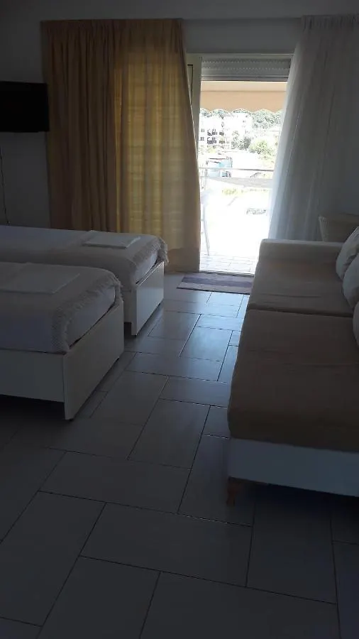 Menikos Apartments Himare Albania
